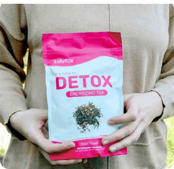 Lulutox Detox Tea customer - Isabelle R. ~Arizona, USA